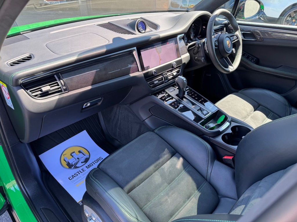 Used Porsche Macan 2021 for sale - 76454214: Photo 24