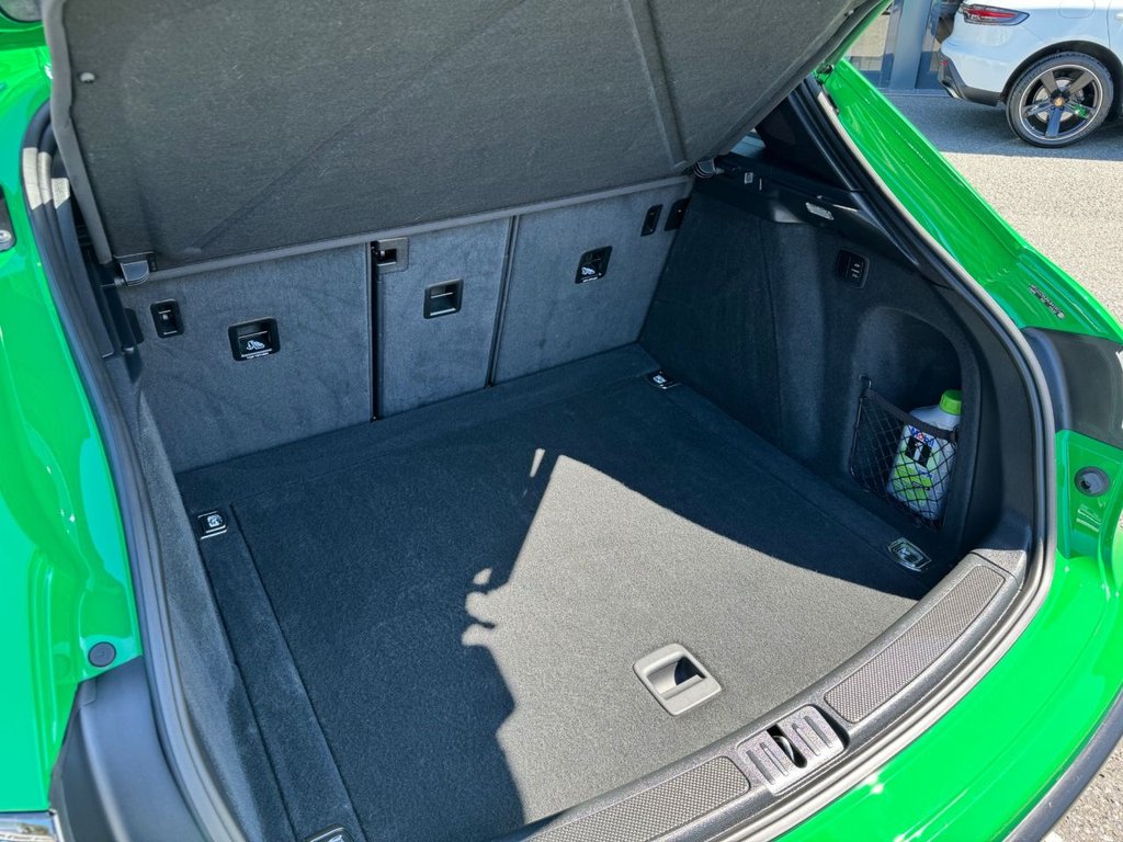 Used Porsche Macan 2021 for sale - 76454214: Photo 29