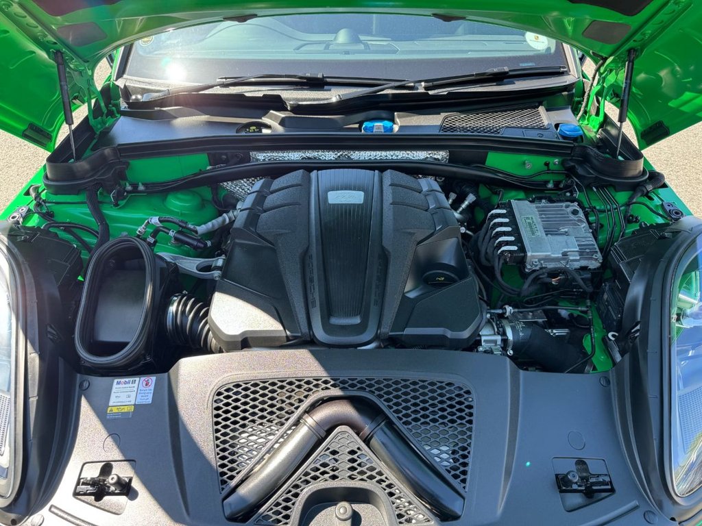 Used Porsche Macan 2021 for sale - 76454214: Photo 33