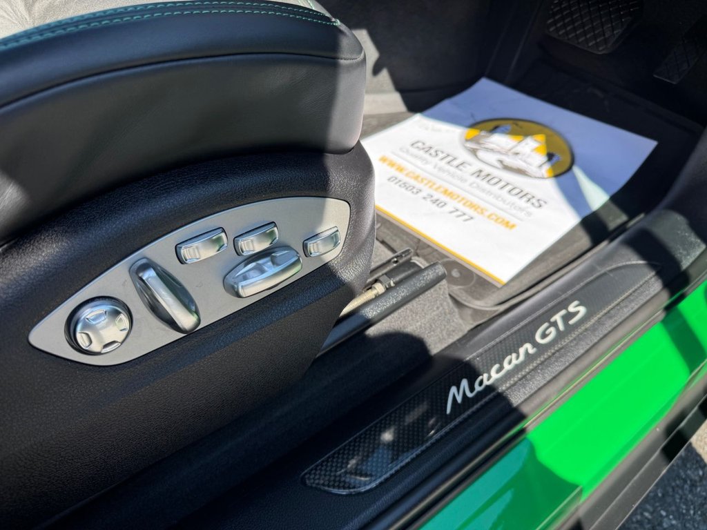 Used Porsche Macan 2021 for sale - 76454214: Photo 48