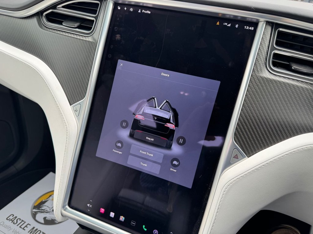 Used Tesla Model X 2017 for sale - 76496037: Photo 30