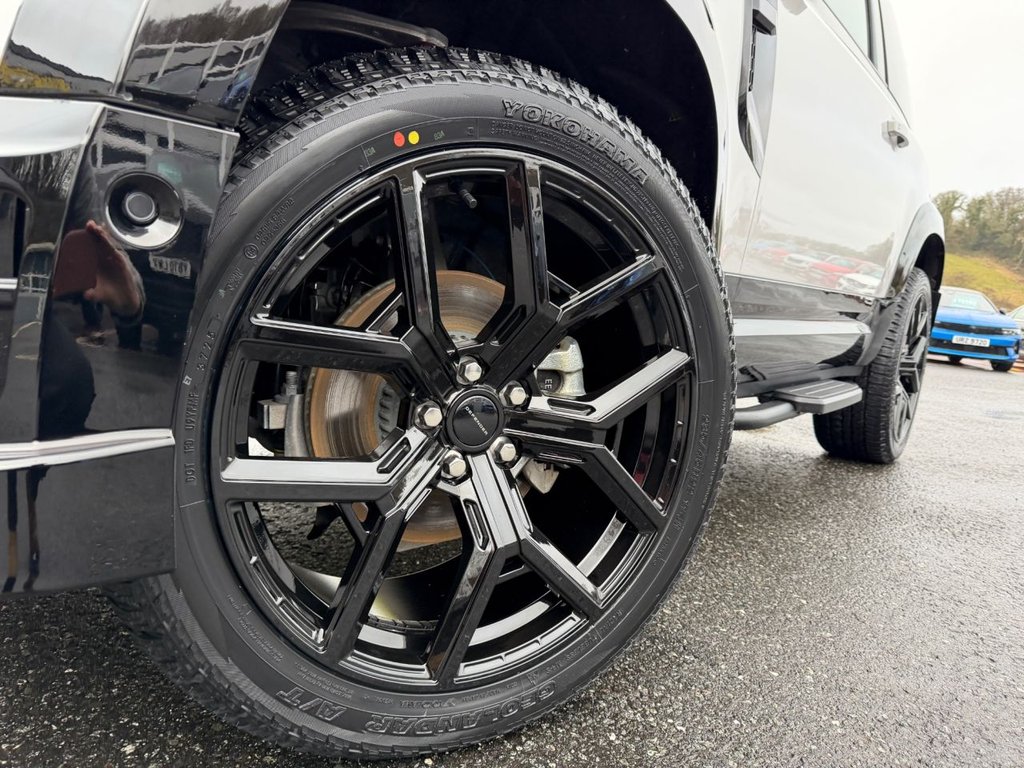 Used Land Rover Defender 90 2026 for sale - 77384095: Photo 26