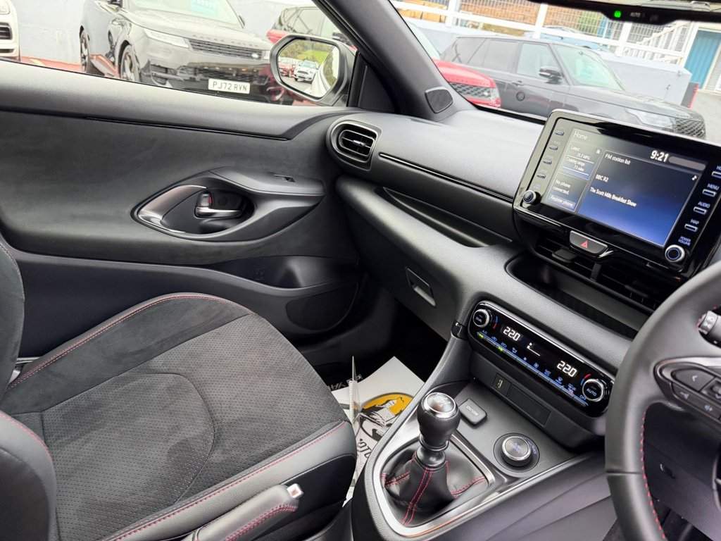 Used Toyota Yaris 2021 for sale - 76429754: Photo 12