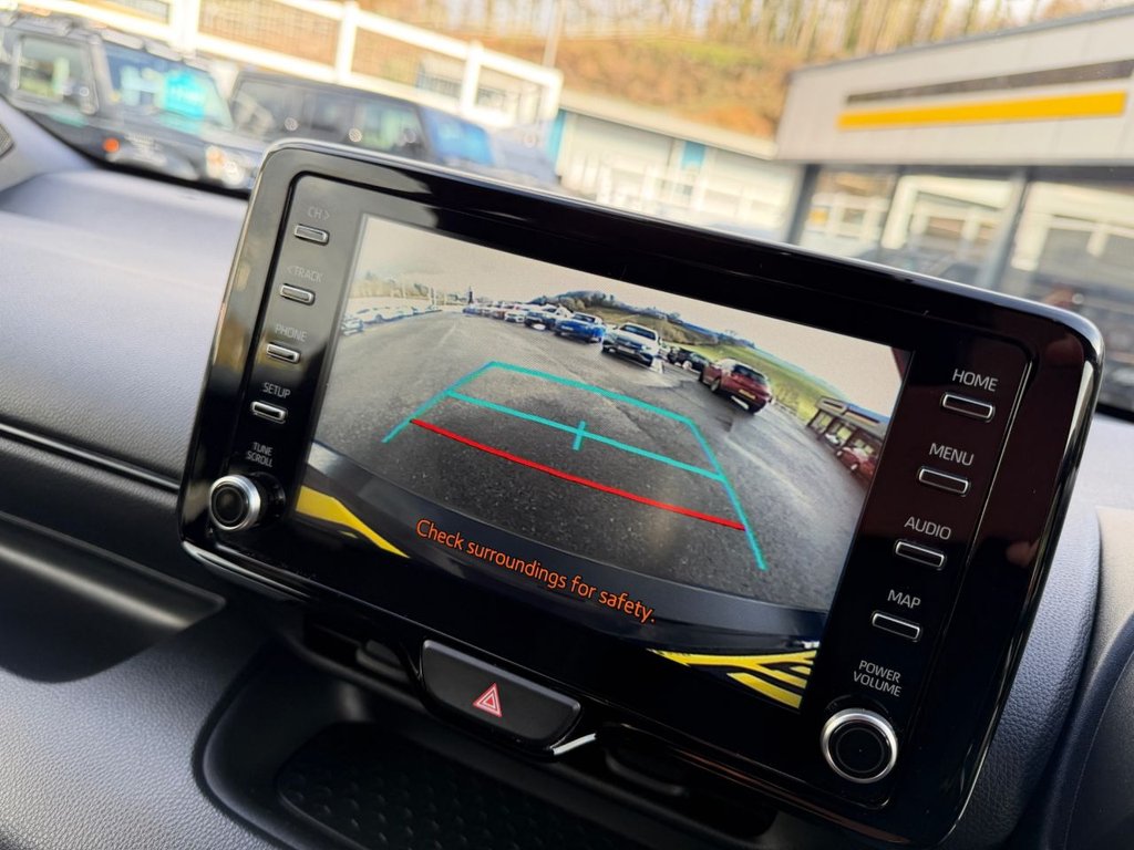 Used Toyota Yaris 2021 for sale - 77355673: Photo 38