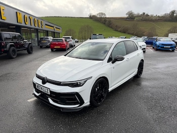 Used Volkswagen Golf 2024 for sale - 77547560: Photo