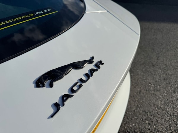 Used Jaguar F-Type 2015 for sale - 76245364: Photo 32