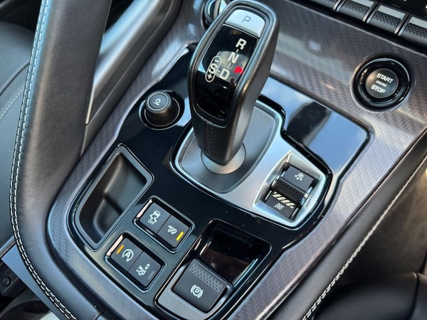Used Jaguar F-Type 2015 for sale - 76245364: Photo 38