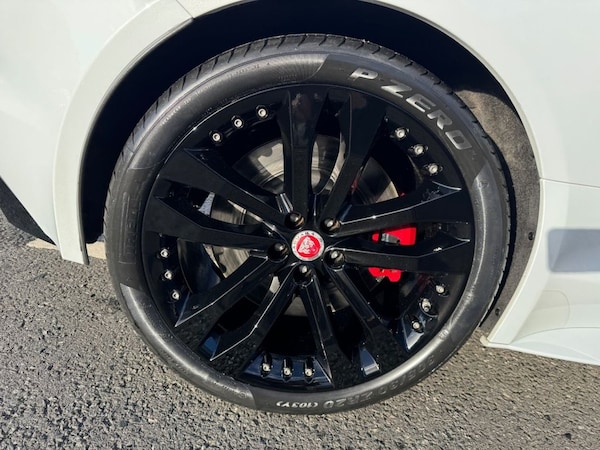 Used Jaguar F-Type 2015 for sale - 76245364: Photo 41