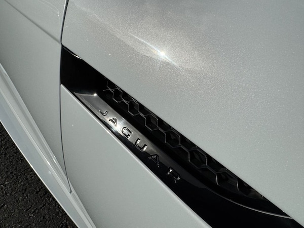 Used Jaguar F-Type 2015 for sale - 76245364: Photo 43