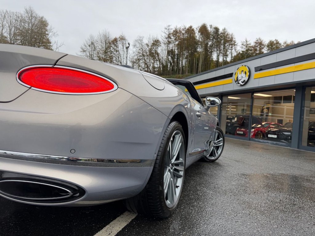 Used Bentley Continental 2019 for sale - 76386487: Photo 35