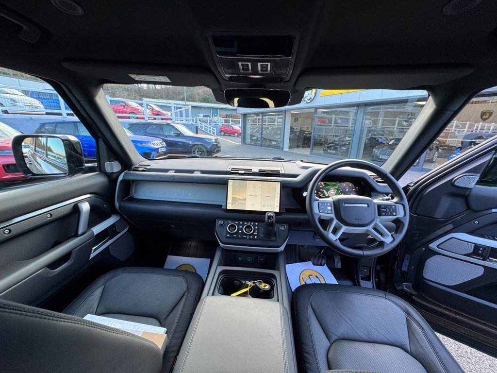 Used Land Rover Defender 2024 for sale - 77463404: Photo 12