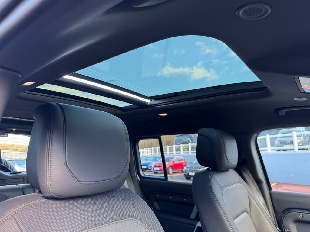 Used Land Rover Defender 2024 for sale - 77463404: Photo 15