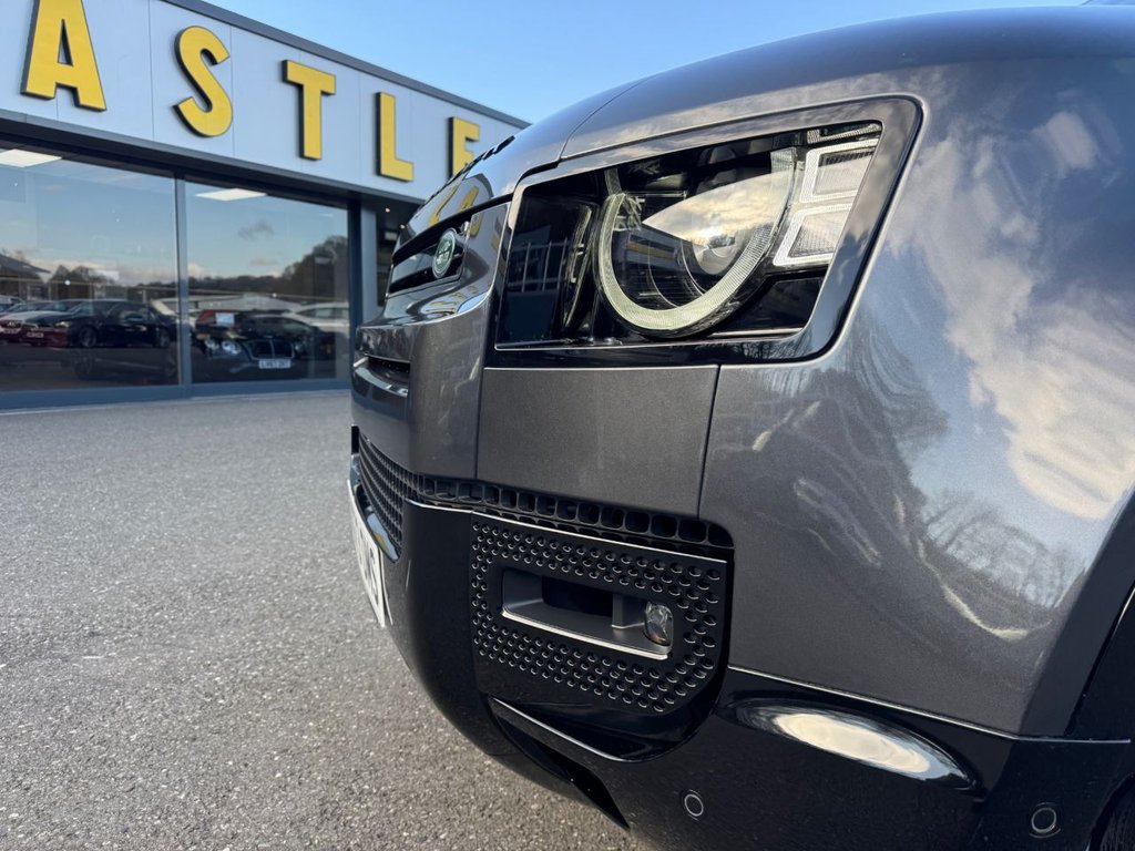 Used Land Rover Defender 2024 for sale - 77463404: Photo 29