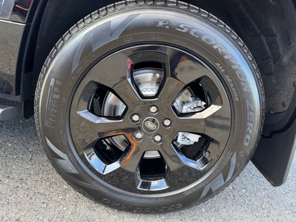 Used Land Rover Defender 2024 for sale - 77463404: Photo 46