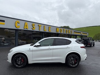 Used Alfa Romeo Stelvio 2018 for sale - 78645044: Photo