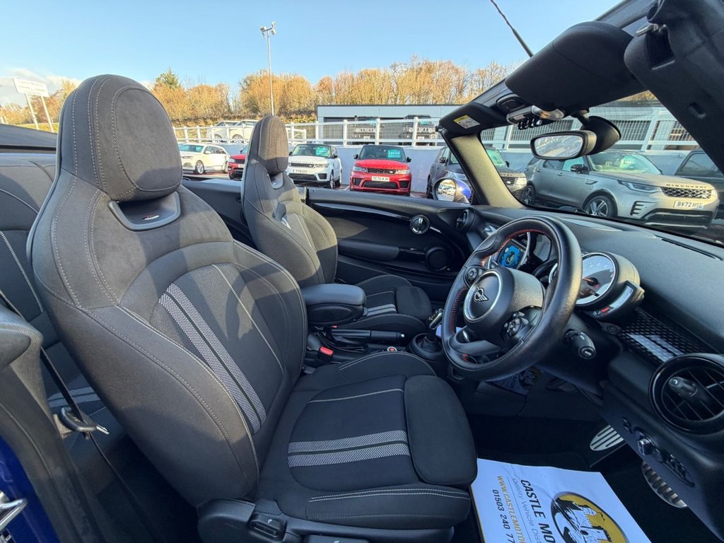 Used MINI Convertible 2019 for sale - 77703489: Photo 13
