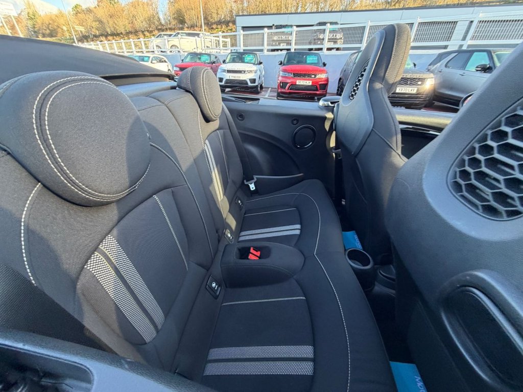 Used MINI Convertible 2019 for sale - 77703489: Photo 14