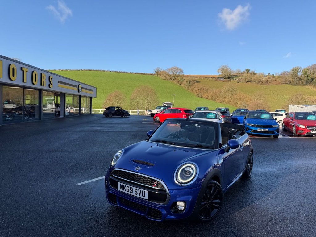 Used MINI Convertible 2019 for sale - 77703489: Photo 24