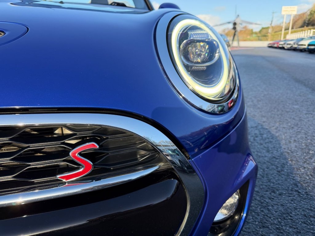 Used MINI Convertible 2019 for sale - 77703489: Photo 28