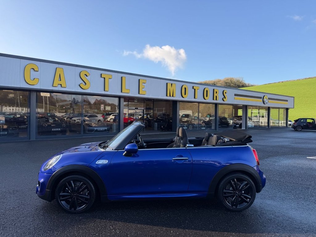 Used MINI Convertible 2019 for sale - 77703489: Photo 3