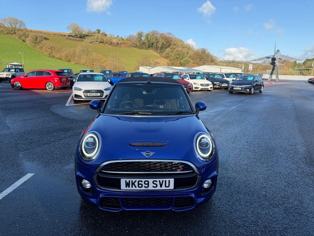 Used MINI Convertible 2019 for sale - 77703489: Photo 42