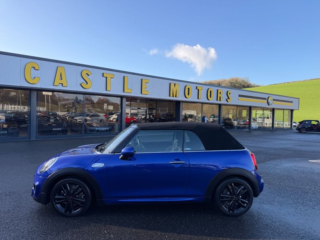 Used MINI Convertible 2019 for sale - 77703489: Photo 5