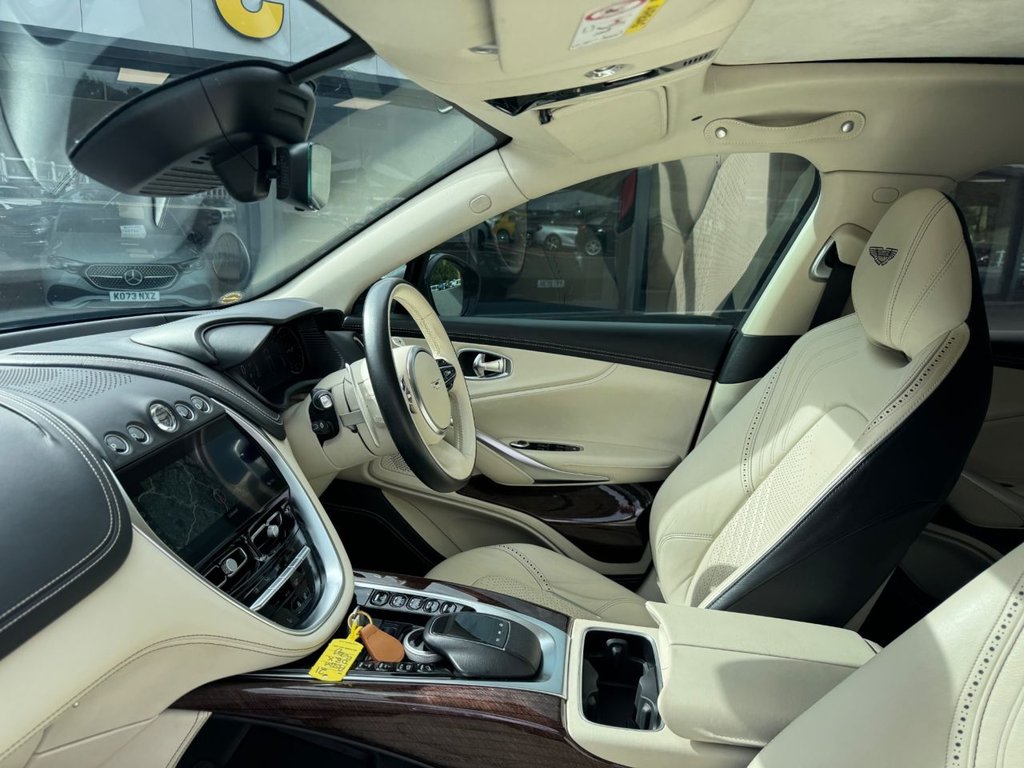 Used Aston Martin DBX 2020 for sale - 76740698: Photo 24
