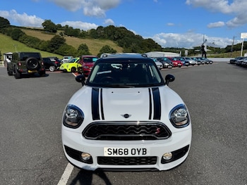 Used MINI Countryman 2018 for sale - 76080940: Photo 2