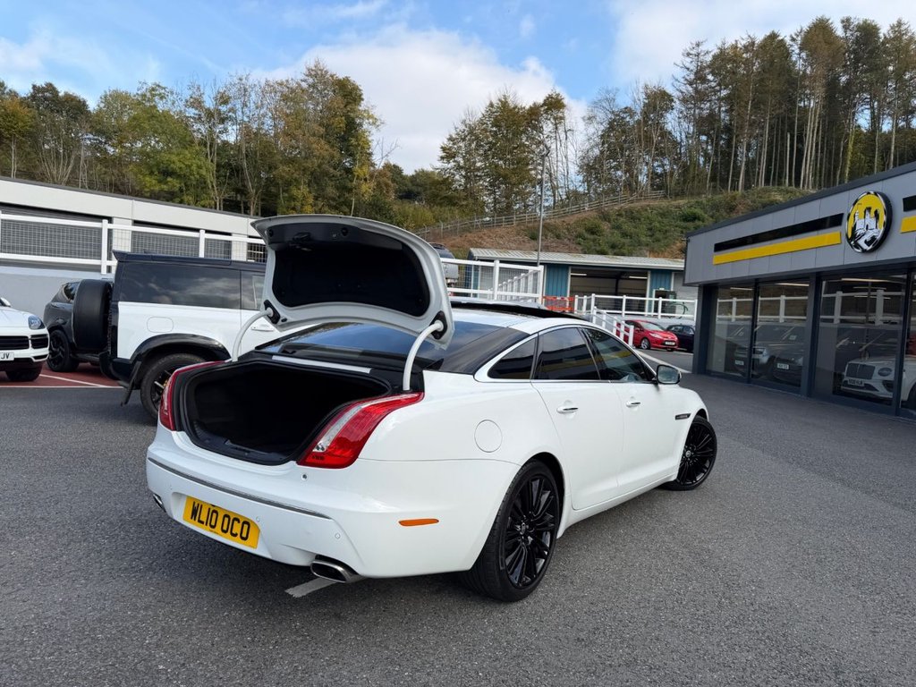 Used Jaguar XJ 2010 for sale - 77422169: Photo 19