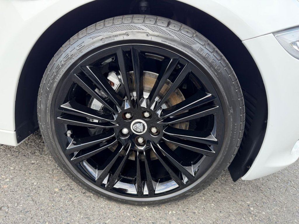 Used Jaguar XJ 2010 for sale - 77422169: Photo 46