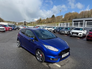 Used Ford Fiesta 2016 for sale - 78016808: Photo