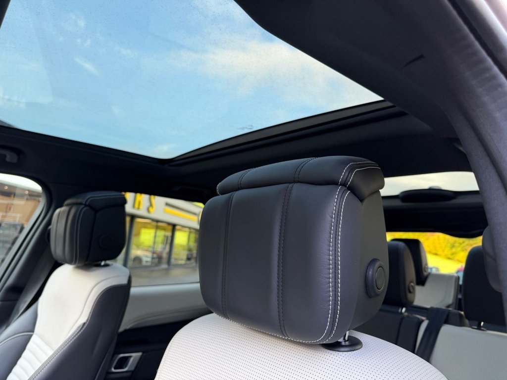 Used Land Rover Discovery 2022 for sale - 76333467: Photo 25