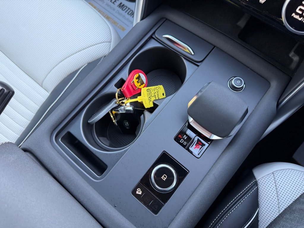 Used Land Rover Discovery 2022 for sale - 76333467: Photo 43