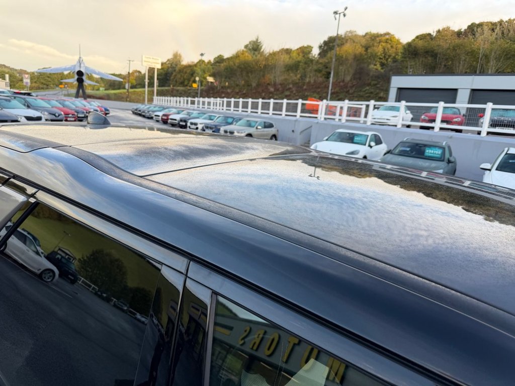 Used Land Rover Discovery 2022 for sale - 76333467: Photo 8