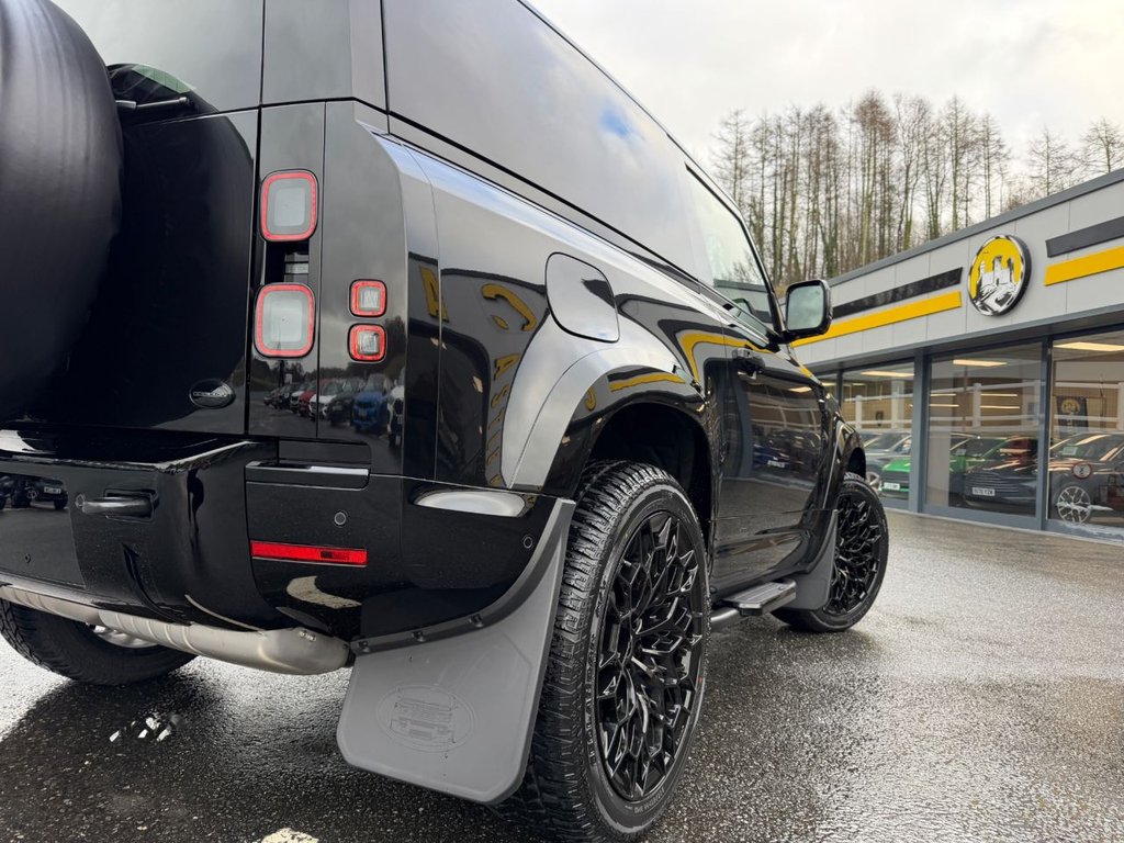 Used Land Rover Defender 90 2026 for sale - 77594020: Photo 30