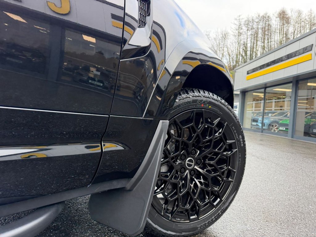 Used Land Rover Defender 90 2026 for sale - 77594020: Photo 31