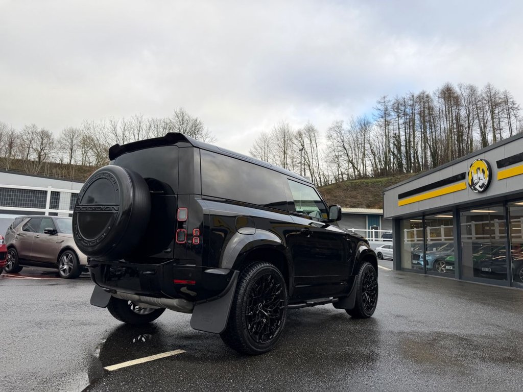 Used Land Rover Defender 90 2026 for sale - 77594020: Photo 6