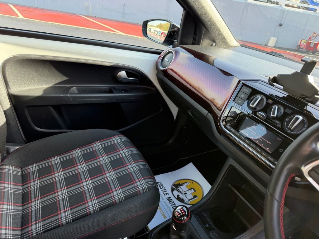 Used Volkswagen up! 2022 for sale - 77835445: Photo 11