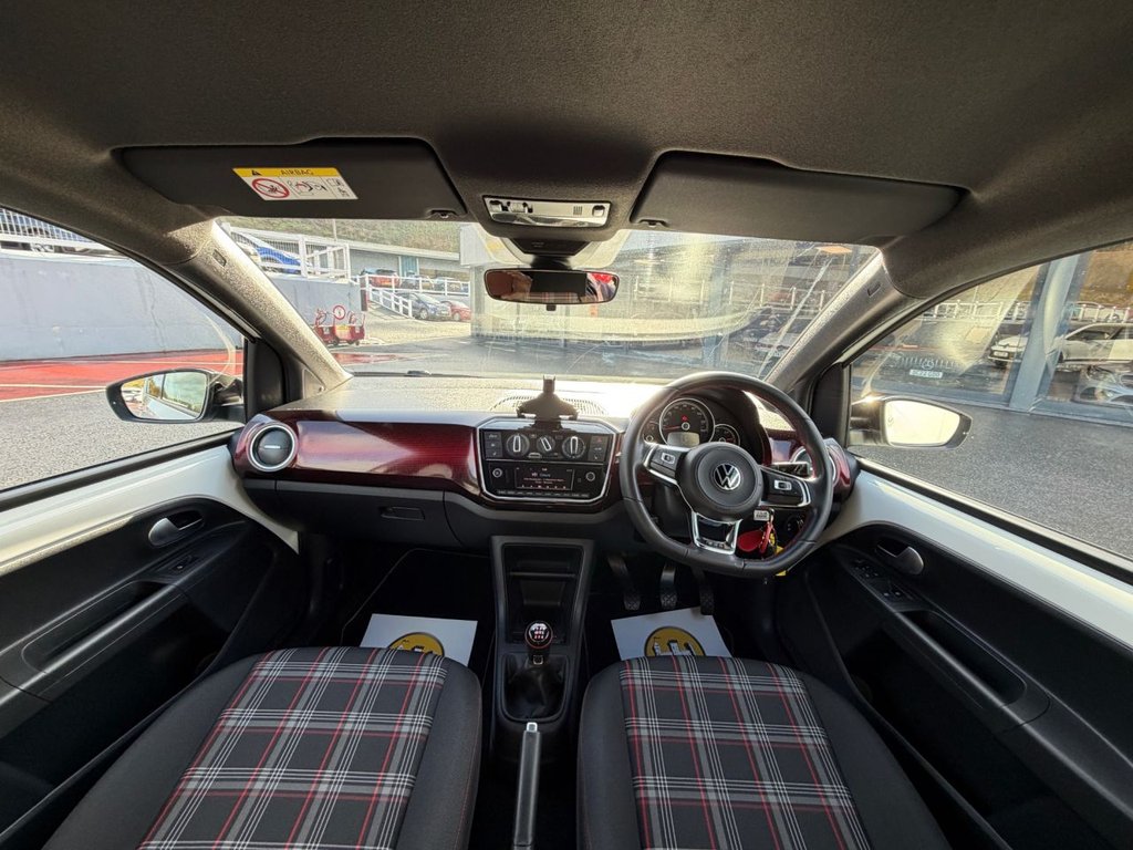 Used Volkswagen up! 2022 for sale - 77835445: Photo 14