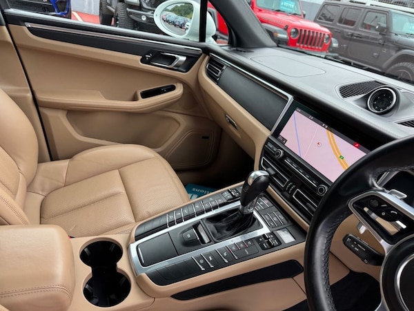 Used Porsche Macan 2019 for sale - 75047247: Photo 12