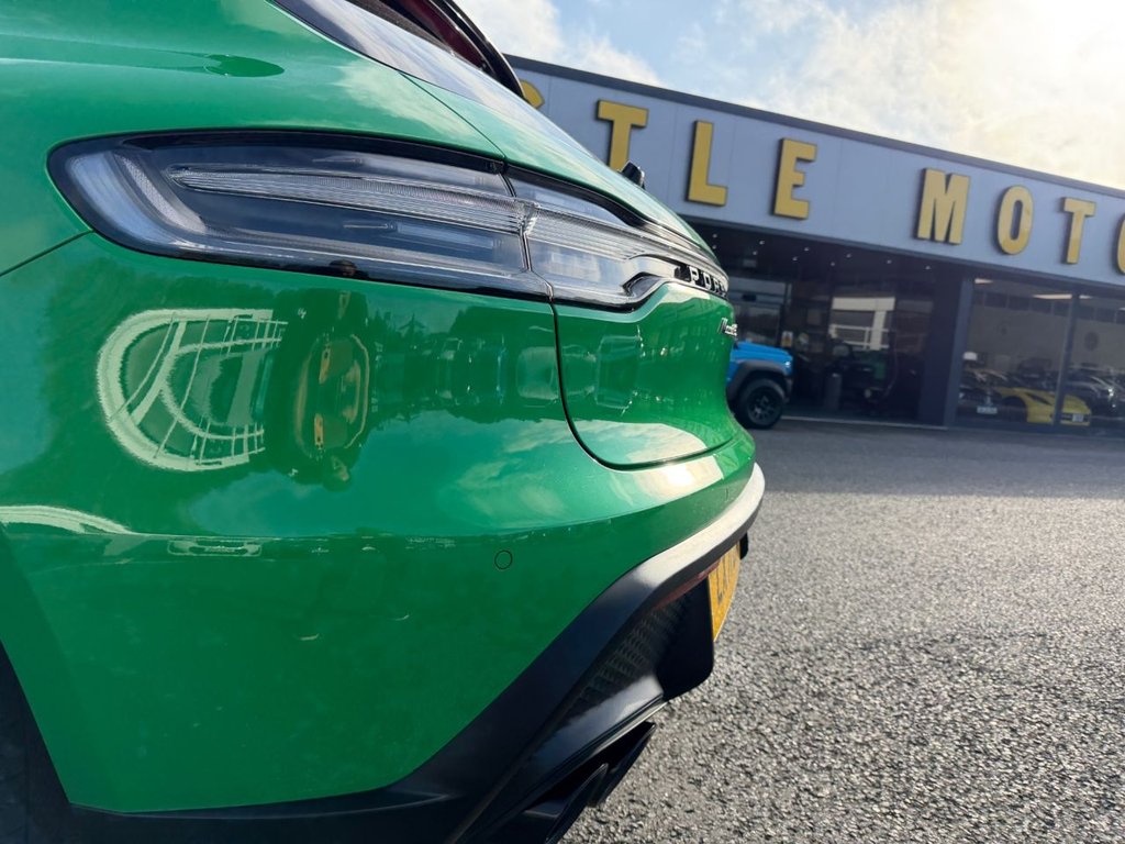 Used Porsche Macan 2021 for sale - 77666819: Photo 38