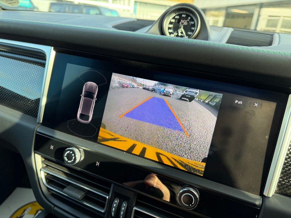 Used Porsche Macan 2021 for sale - 77666819: Photo 47