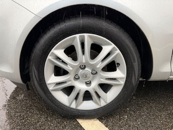 Used Vauxhall Corsa 2008 for sale - 78468444: Photo