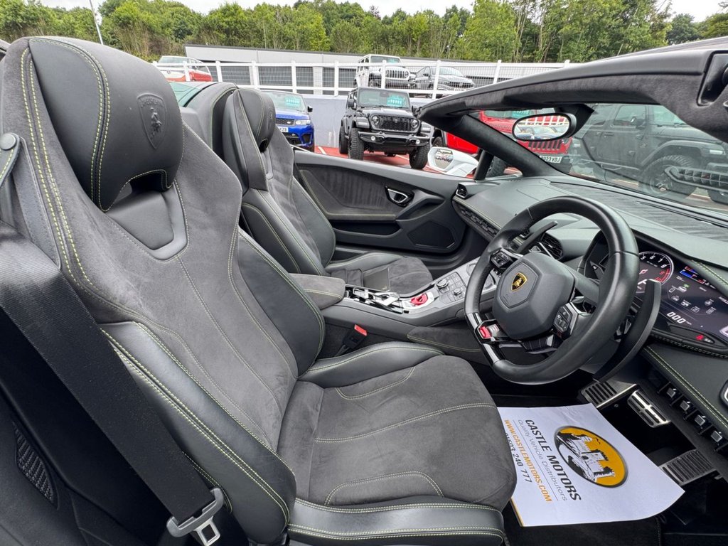 Used Lamborghini Huracan 2017 for sale - 77672657: Photo 11