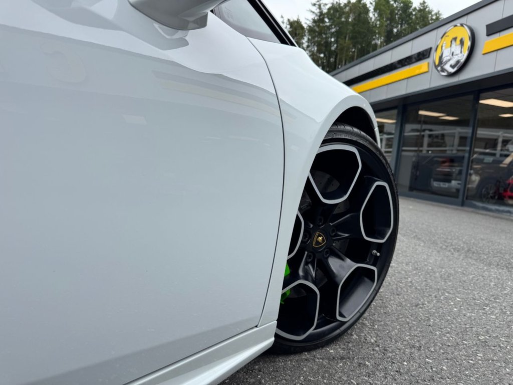 Used Lamborghini Huracan 2017 for sale - 77672657: Photo 24