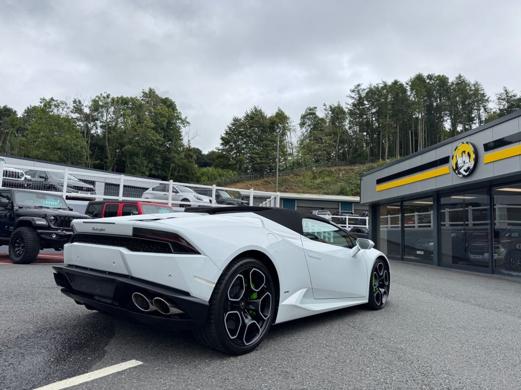 Used Lamborghini Huracan 2017 for sale - 77672657: Photo 47