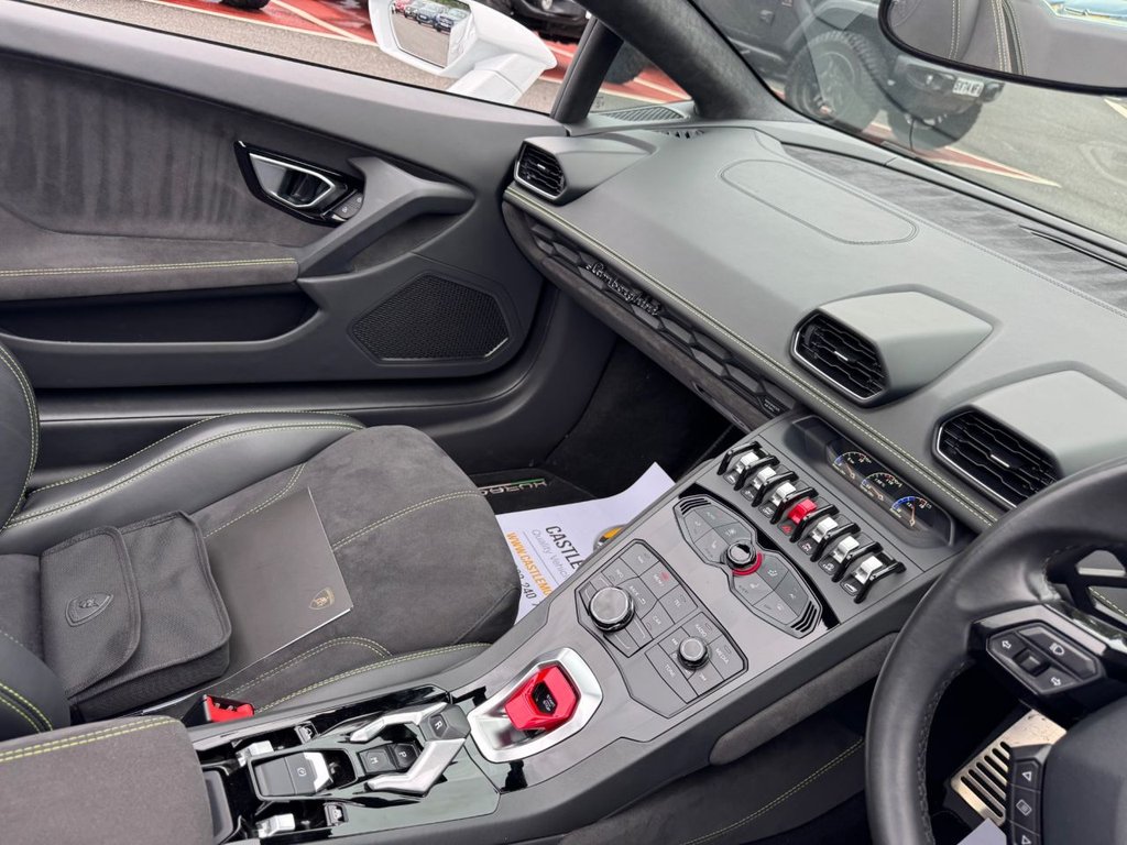 Used Lamborghini Huracan 2017 for sale - 77672657: Photo 9