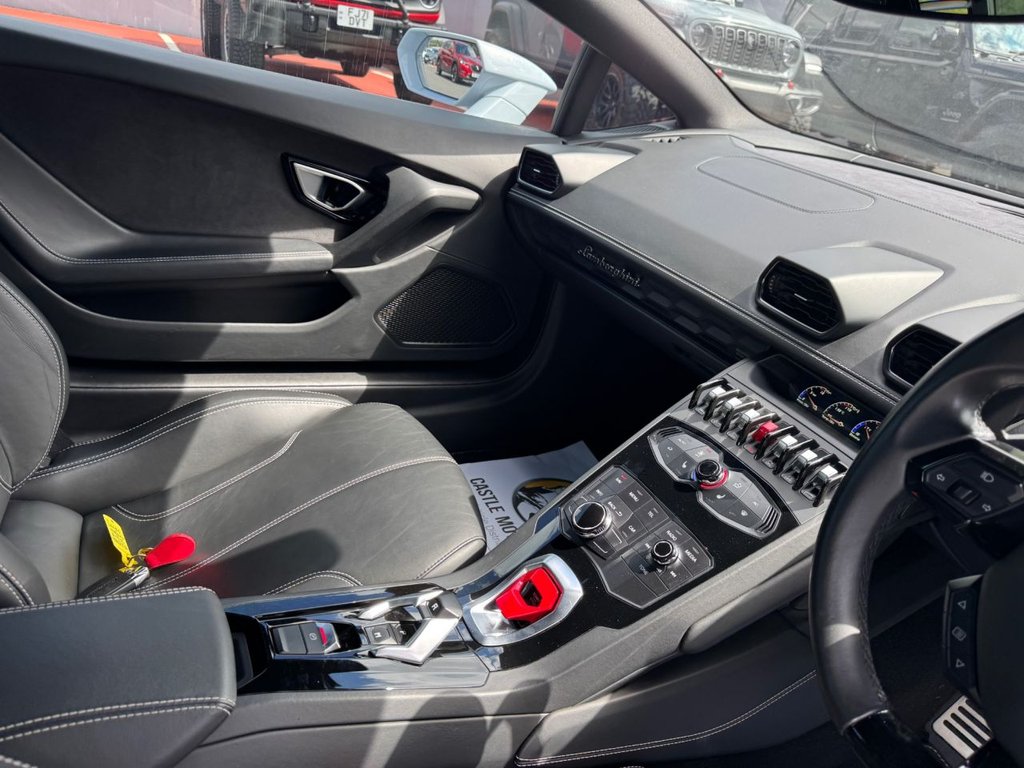 Used Lamborghini Huracan 2017 for sale - 76368004: Photo 11