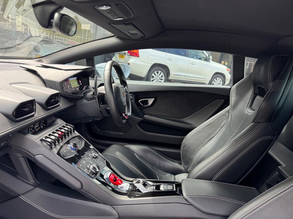 Used Lamborghini Huracan 2017 for sale - 76368004: Photo 18
