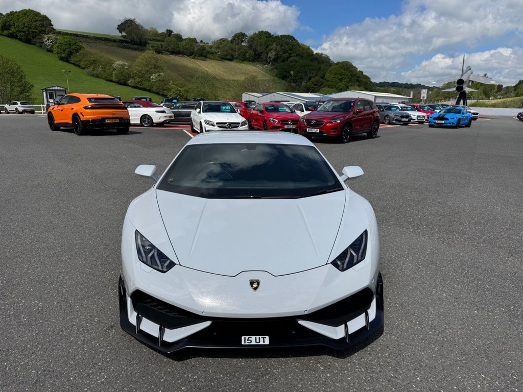 Used Lamborghini Huracan 2017 for sale - 76368004: Photo 2
